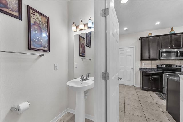 11563 84TH STREET CIRCLE E 105, Parrish, FL 34219