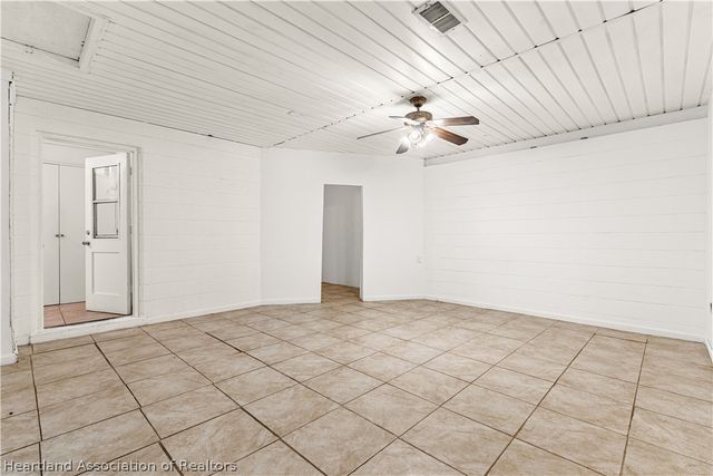 2706 Kingswood Drive, Sebring, FL 33870