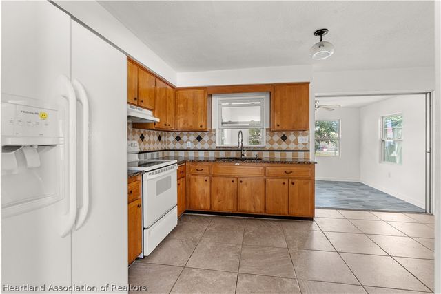 2706 Kingswood Drive, Sebring, FL 33870