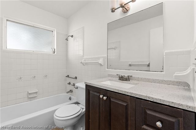 2706 Kingswood Drive, Sebring, FL 33870
