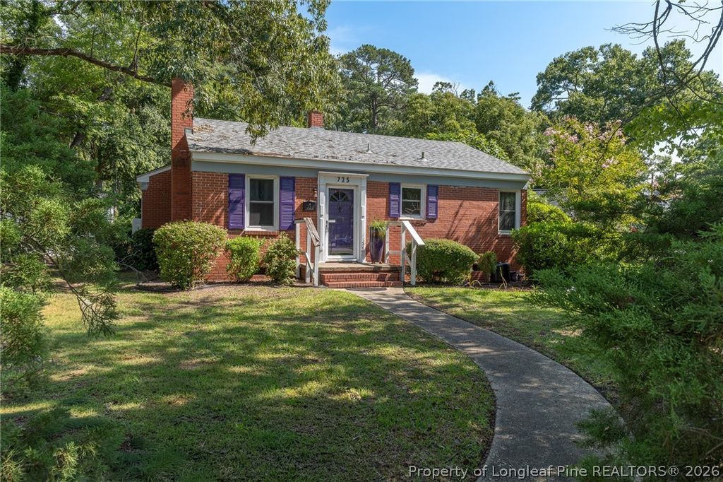 725 Poole Drive, Fayetteville, NC 28303 — photo 2