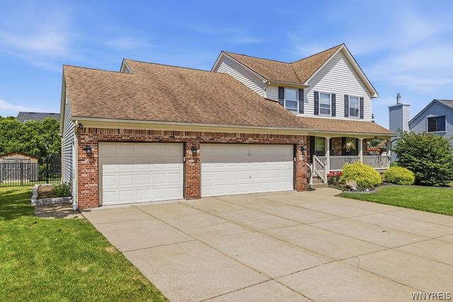 2847 Coventry, Hamburg, NY 14075