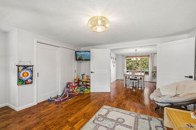 2847 Coventry, Hamburg, NY 14075
