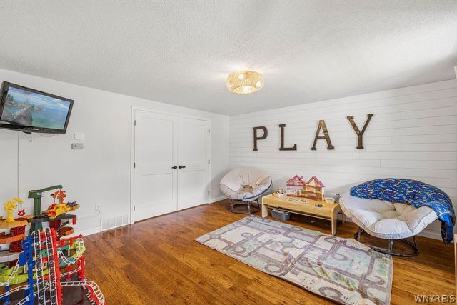 2847 Coventry, Hamburg, NY 14075