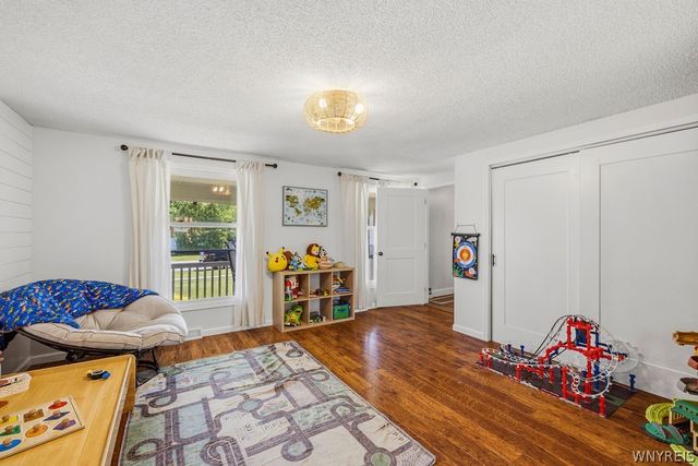2847 Coventry, Hamburg, NY 14075