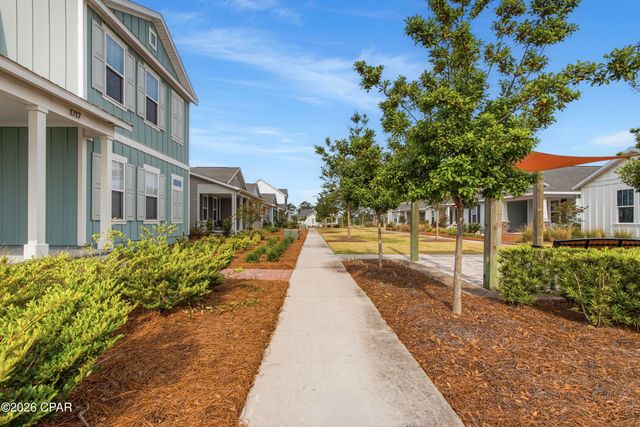 1713 Sweet Pea Court, Panama City, FL 32405