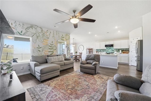 1600 Maci Street, Belton, MO 64012