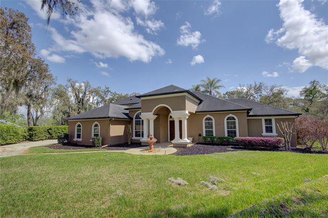 916 MILLS ESTATE PLACE, Chuluota, FL 32766