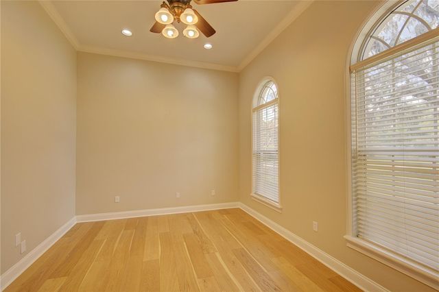 916 MILLS ESTATE PLACE, Chuluota, FL 32766