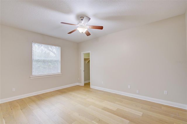 916 MILLS ESTATE PLACE, Chuluota, FL 32766