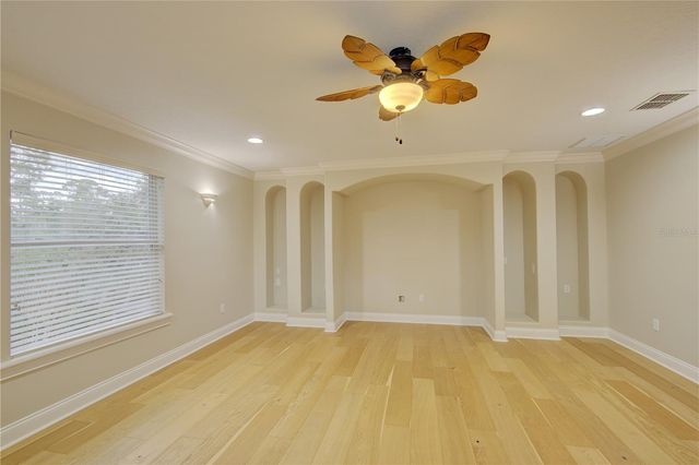 916 MILLS ESTATE PLACE, Chuluota, FL 32766