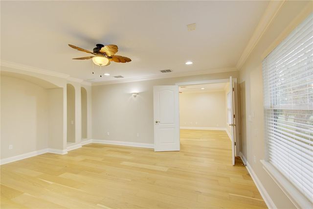 916 MILLS ESTATE PLACE, Chuluota, FL 32766