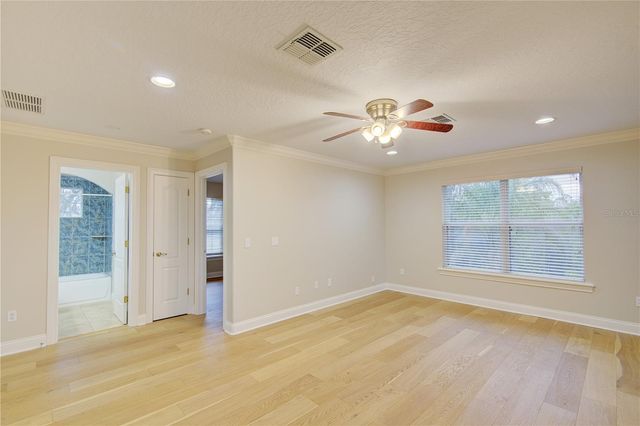 916 MILLS ESTATE PLACE, Chuluota, FL 32766