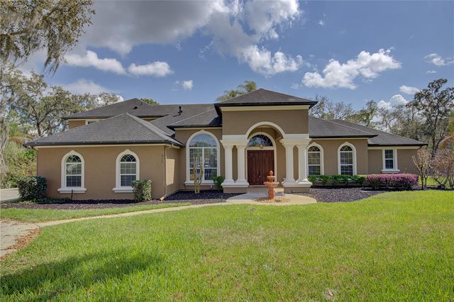 916 MILLS ESTATE PLACE, Chuluota, FL 32766