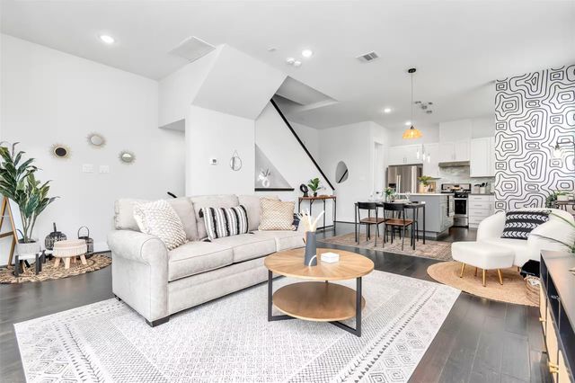 2817 Palm Street, Houston, TX 77004