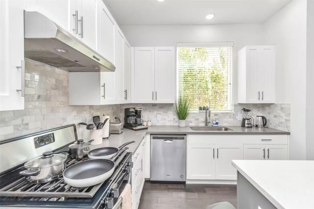 2817 Palm Street, Houston, TX 77004