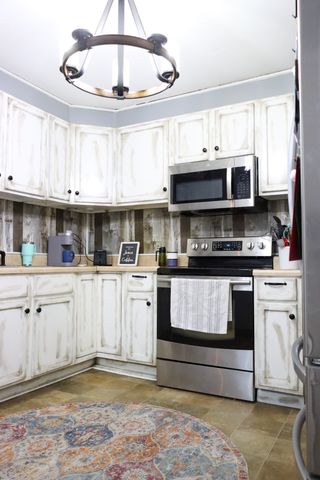 234 W End Dr, Waverly, TN 37185