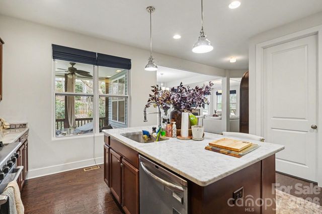 321 Mountainview Drive, Charlotte, NC 28270