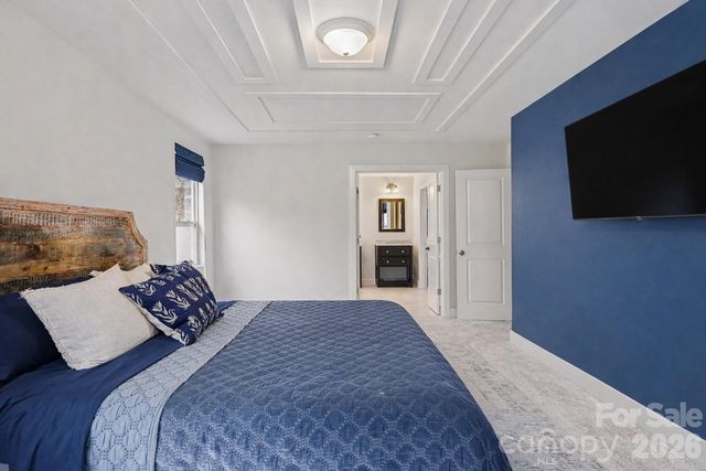 321 Mountainview Drive, Charlotte, NC 28270