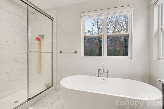 321 Mountainview Drive, Charlotte, NC 28270