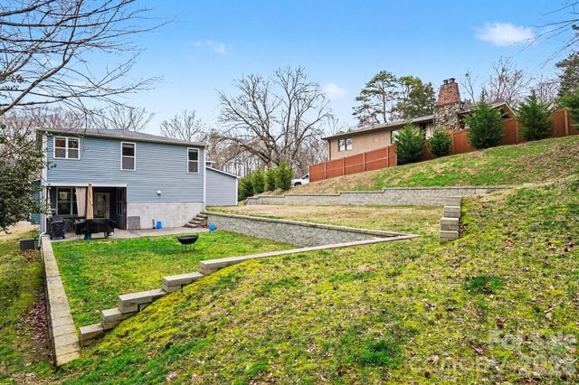 321 Mountainview Drive, Charlotte, NC 28270