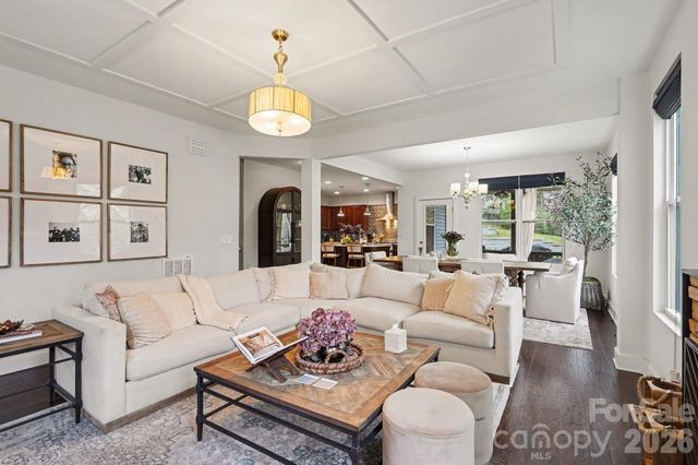 321 Mountainview Drive, Charlotte, NC 28270