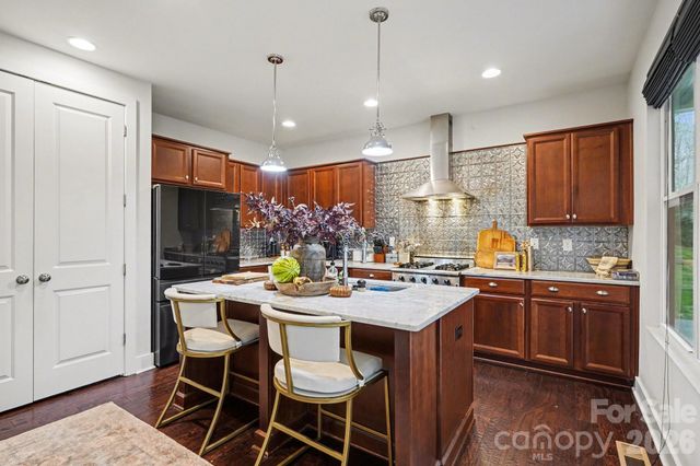 321 Mountainview Drive, Charlotte, NC 28270