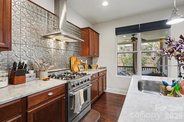 321 Mountainview Drive, Charlotte, NC 28270