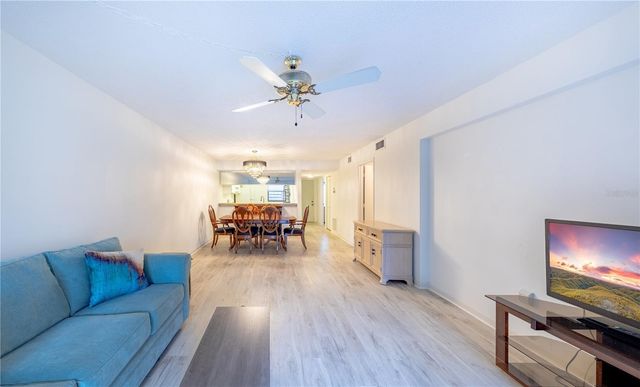 886 BIRD BAY WAY 206, Venice, FL 34285