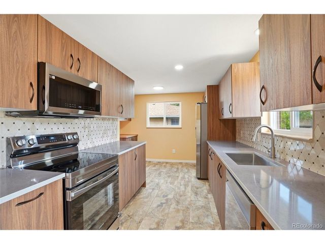 9260 Knox Ct, Westminster, CO 80031