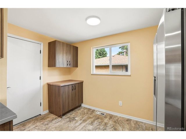 9260 Knox Ct, Westminster, CO 80031