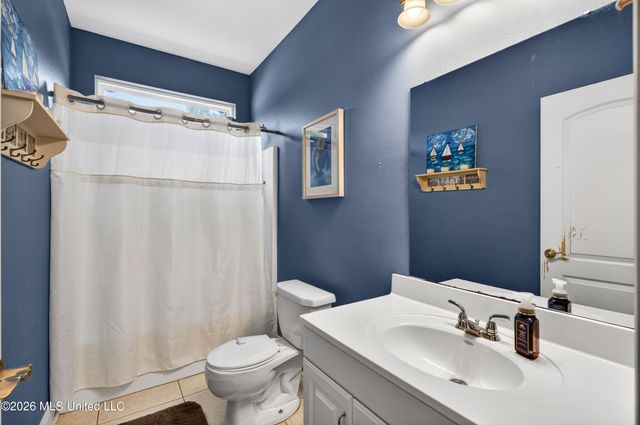1200 Taranto Street, Waveland, MS 39576
