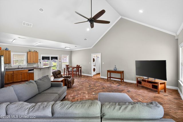 1200 Taranto Street, Waveland, MS 39576