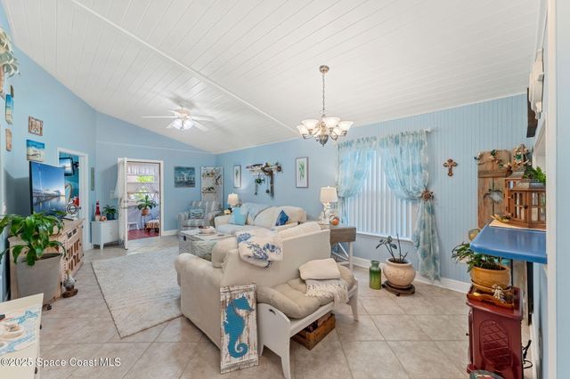 944 South Fork Circle, Melbourne, FL 32901