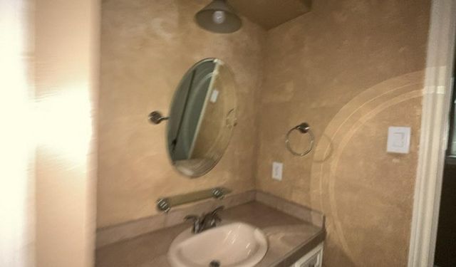 1902 Shadow Rock Drive, Houston, TX 77339