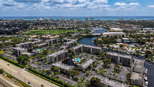8 Royal Palm Way 401, Boca Raton, FL 33432