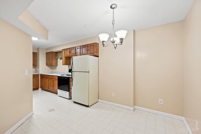 2899 Creekside Drive, Fairfield Twp, OH 45011