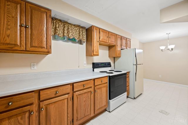 2899 Creekside Drive, Fairfield Twp, OH 45011