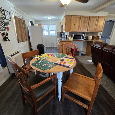 28672 Mistletoe Avenue, Warsaw, MO 65355