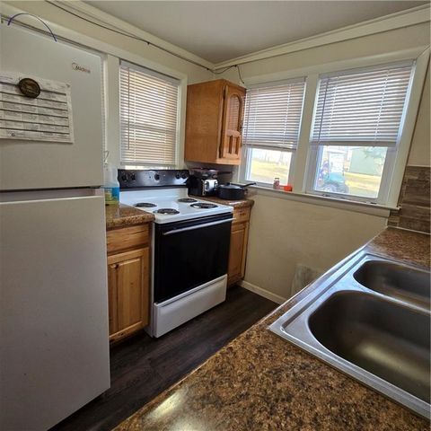 28672 Mistletoe Avenue, Warsaw, MO 65355