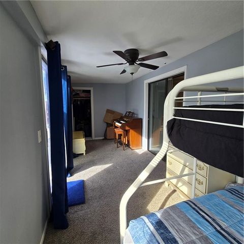 28672 Mistletoe Avenue, Warsaw, MO 65355