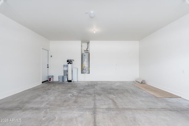 4317 E FOLGERS Road, Phoenix, AZ 85050