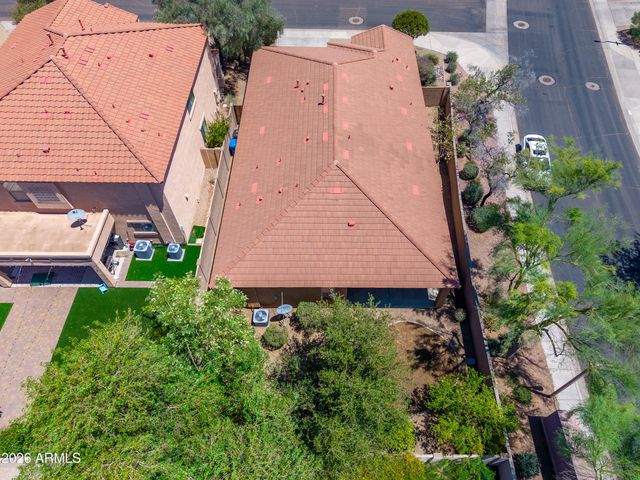 4317 E FOLGERS Road, Phoenix, AZ 85050