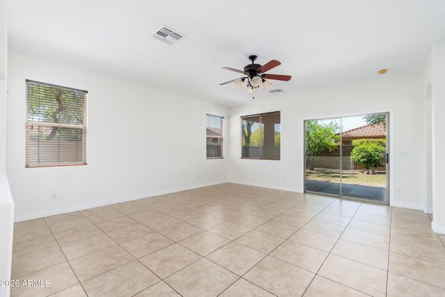4317 E FOLGERS Road, Phoenix, AZ 85050