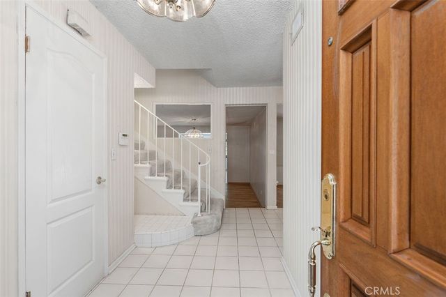 8348 Jason Avenue, West Hills, CA 91304