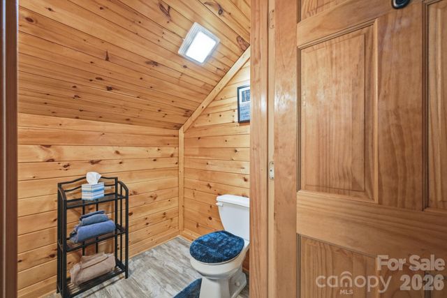 1987 Buck Mountain Road, Purlear, NC 28665