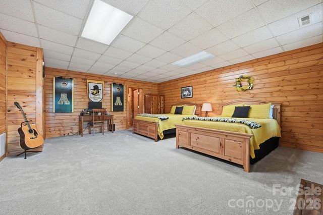 1987 Buck Mountain Road, Purlear, NC 28665