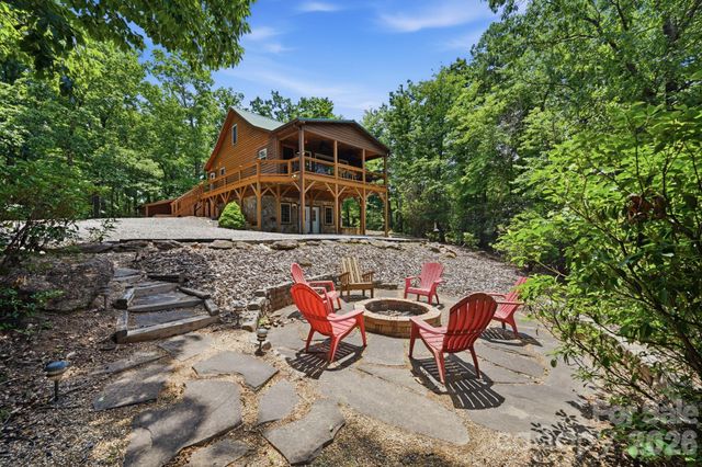 1987 Buck Mountain Road, Purlear, NC 28665