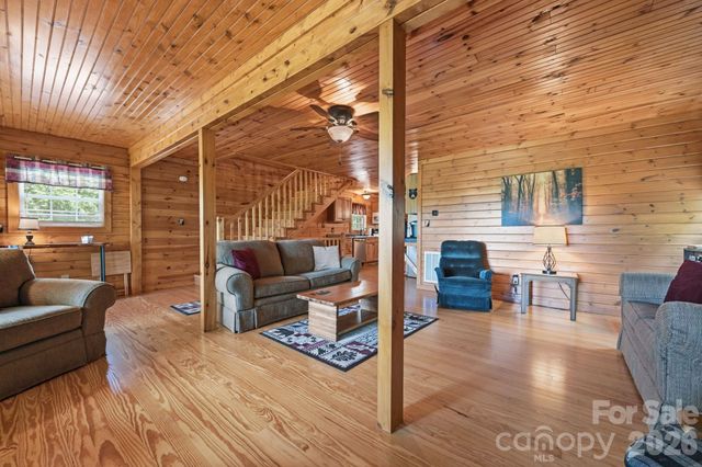1987 Buck Mountain Road, Purlear, NC 28665