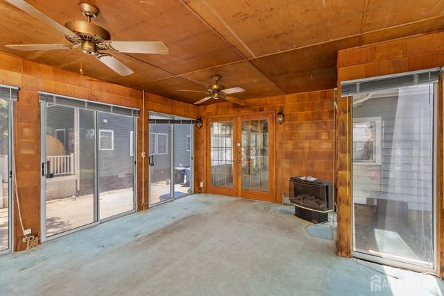 19 Clinton Place, Metuchen, NJ 08840